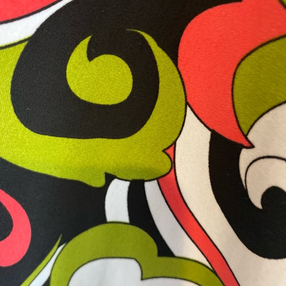 Colorful Patterned Top - Picture 5 of 7